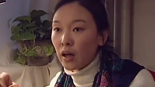 护士姐姐安慰农村小妹 有梦想就要坚持！