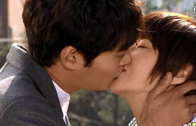 Good Doctor：朱元歷年作品之吻戲篇