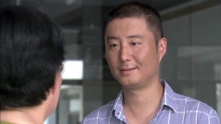惠蘭和弘立到西林藝術學校找唐剛 盡盡父母責任