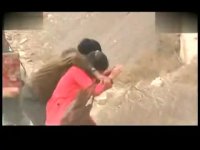 生死依托全集搶先看-第31集-亂石飛來，春來為保護山丹被砸成重傷