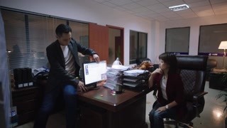 《在遠(yuǎn)方》劉燁那些感人肺腑的愛
