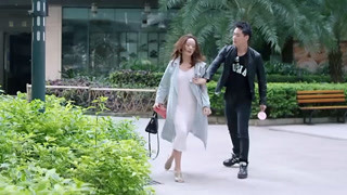 渣女為了前男友賣掉房產