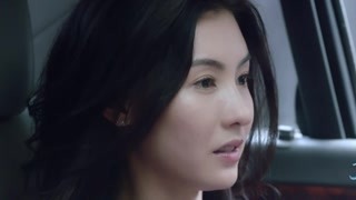 嘉玲被张怡荻赶下车 这居然也能忍