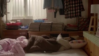 斗秀给红桃送吃的被拒 这颓废的人生