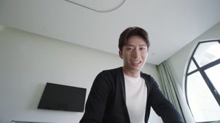 时简苏醒却看见叶伽成站在眼前 夫妻终于团聚