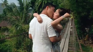 導演都喊卡了還親個沒完