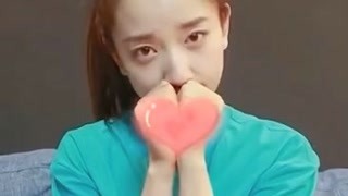 陛下賣萌求表白
