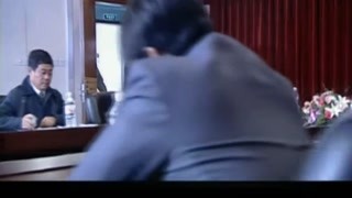 为钱深陷泥沼不能自已
