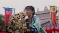 搞笑版“史密斯夫妇”同仇敌忾, 竟然让丈夫和男子对眼来电?