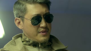 《臥底2》扎薩強逼達子制毒