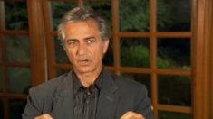 不请自来 David Strathairn访谈