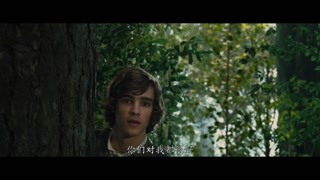 湖邊遇到白雪公主？ 王子忍不住下馬看一眼