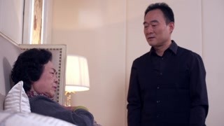 孙子不在，奶奶怎么也不肯去医院