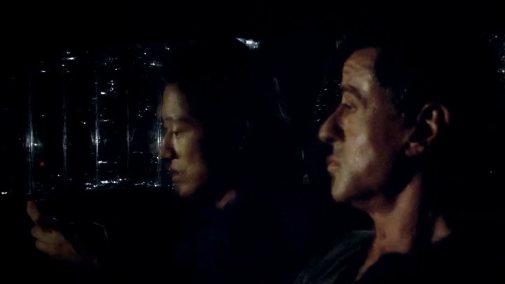 赤警威龍 片段2：Distraction