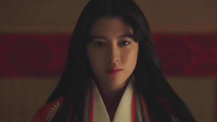 身穿十二單衣的惡魔 預告片