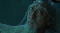 正在熱播：天降飛頭 血洗朝堂