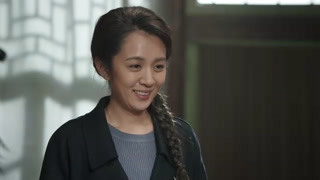 华子的妻子和儿子也来了