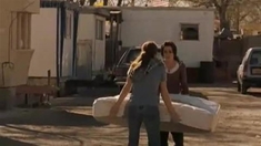 陽光清洗 片段之Disposing of the Mattress