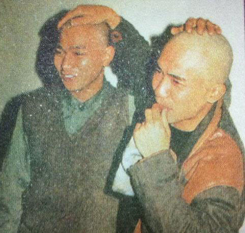 哥女装风衣_娱乐圈里风衣哥是谁(2)