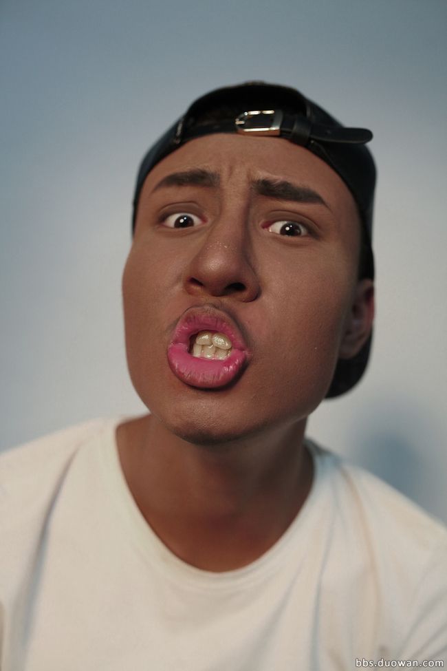 黑人问号脸三连