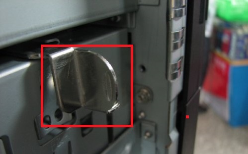台式机的硬盘怎么安装
