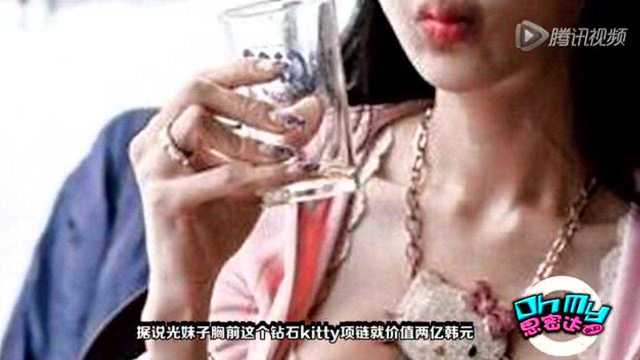 韩土豪俱乐部：李英爱儿子喝鲍鱼粥长大 朴有天拥10亿游艇