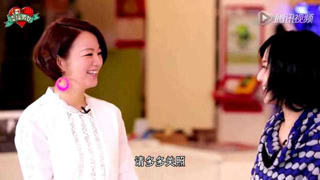 苍井空大赞中国男生很热情 喂宅男粉丝皮蛋