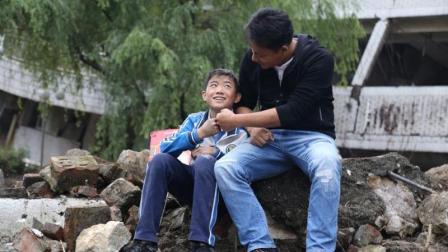 《礼赞》的幕后 十年后的我们 一直都在