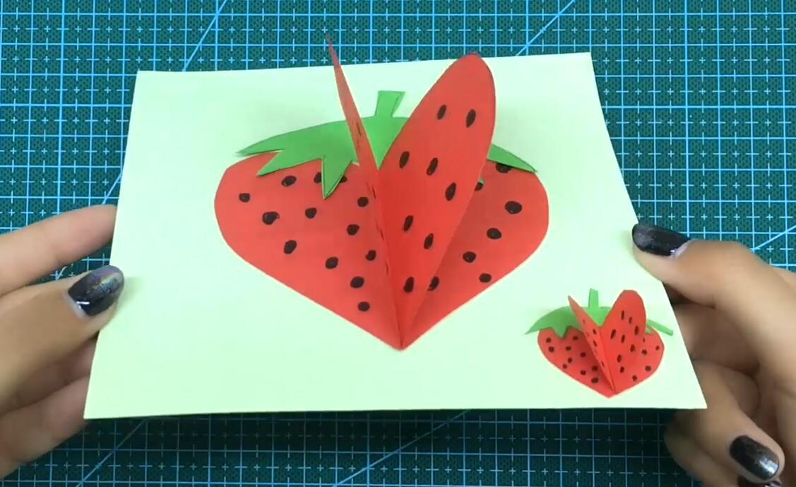 【可乐姐姐做手工】可爱立体草莓小卡片