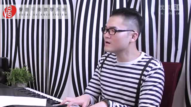 学唱歌时的即兴转音【老师来挑战Ep.6】- 粉红坦克符琼音