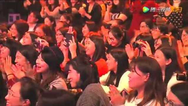 靳东排队艺考超龄懵圈：此处不留爷自有留爷处