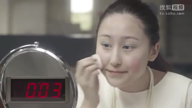 Windows 8創意搞笑廣告「10秒化妝秘訣」