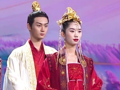 《《丝路云裳》第二季》 荧幕匠心 衣的远方“云边”