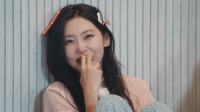大课间：千奇百怪的姿势！一帮帅哥美女的包袱这天轻轻地碎了