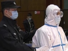 摇身一变起拍百万