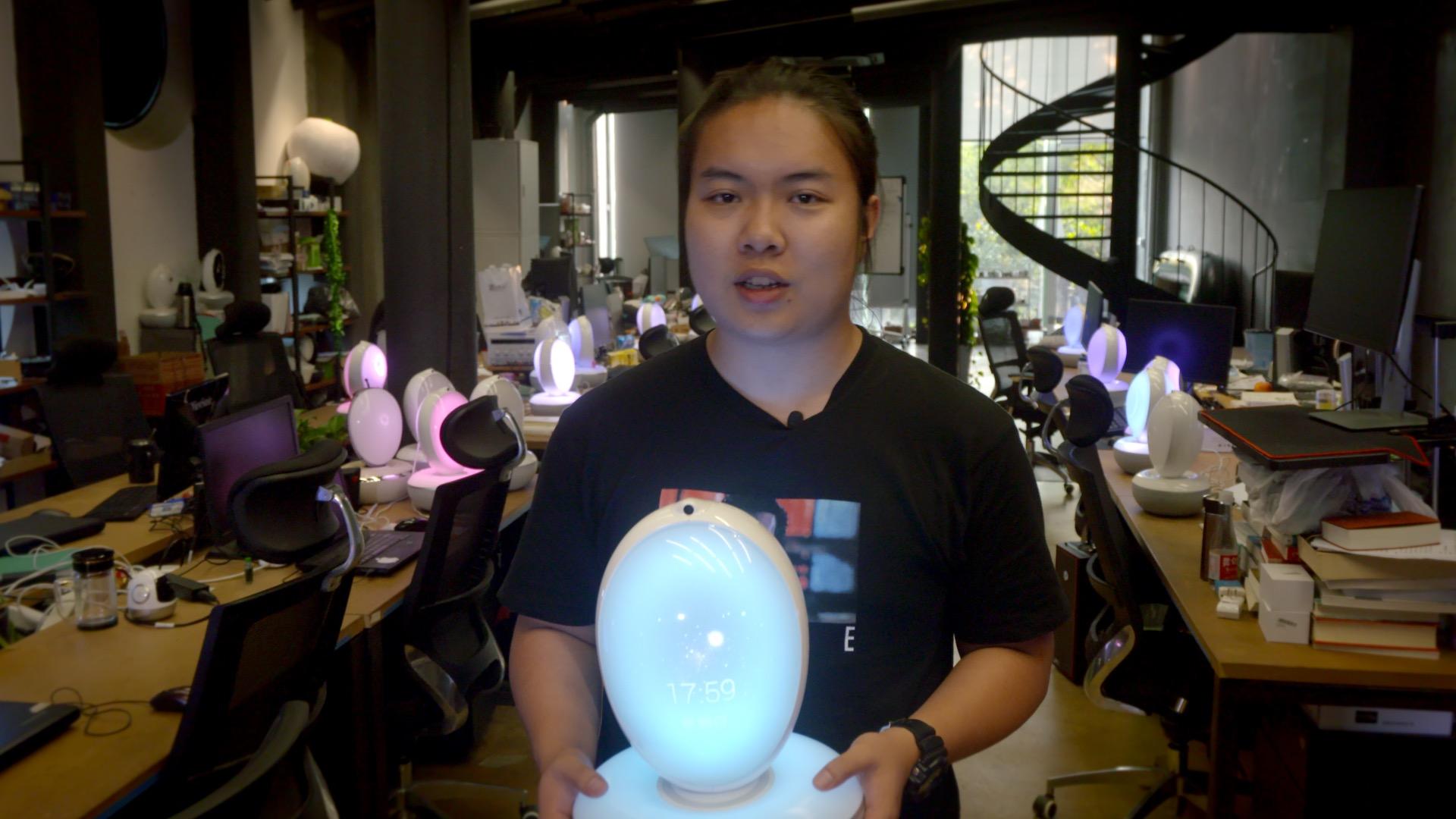 它就是个机器人粉丝俱乐部