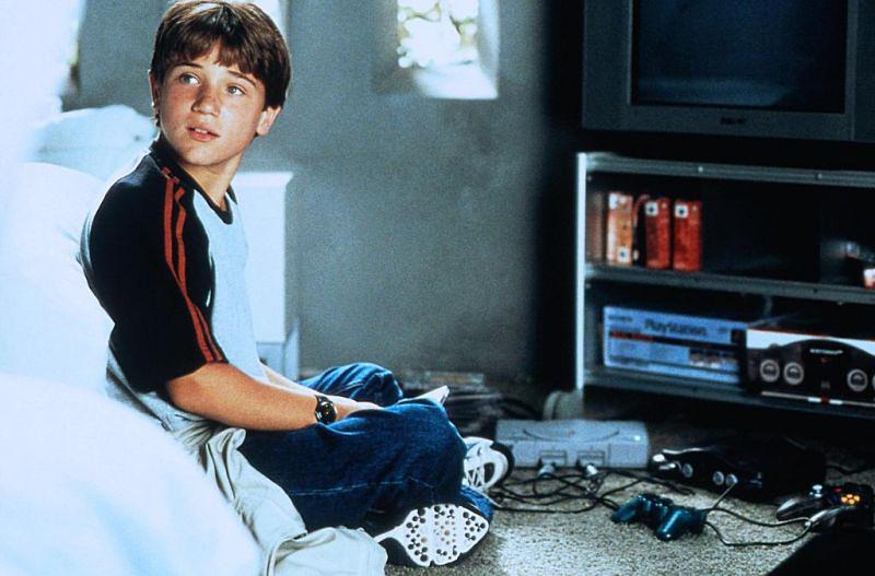 《玻璃屋的秘密》全集-高清电影完整版