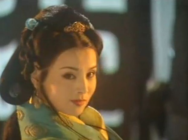 《汉宫飞燕》全集-电视剧