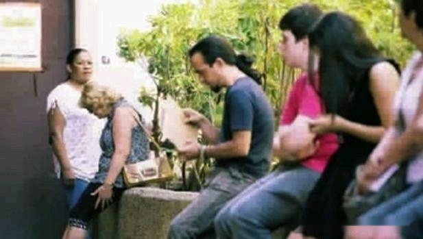 大批失业的美籍华人：这笔账怎么算？