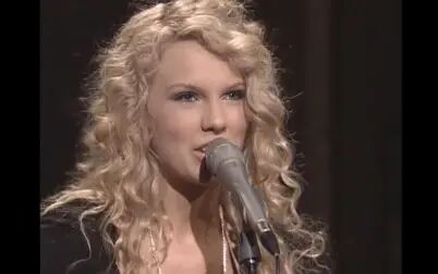 [图]【泰勒丝烧照片】Taylor Swift - Picture To Burn (Live 2007.12.11)