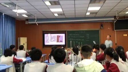 [图]苏科版物理 八下10.2 液体压强