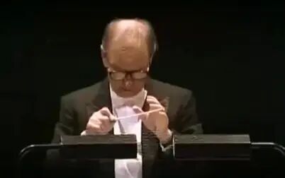 [图]配乐大师 莫尼康内ENNIO MORRICONE 雅典音乐会 2002