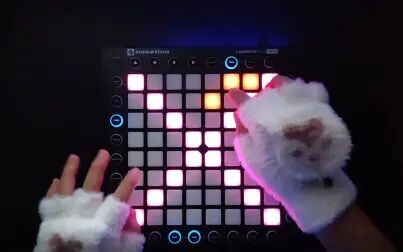 [图]【launchpad】猫爪演奏经典电音 Five Hours