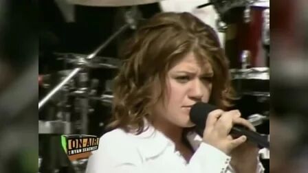 [图]【超美KC】Kelly Clarkson - The Trouble With Love Is 2004