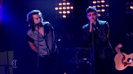 [图]【奶儿唱得很开心】One Direction - Steal My Girl - RTL LATE NIGHT