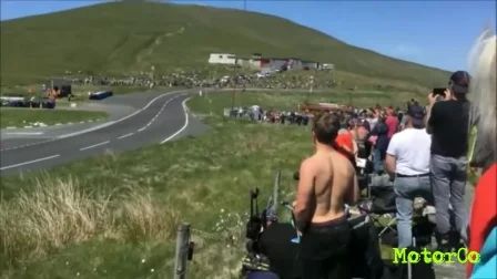 [图]Isle of Man TT - Best fan moments!