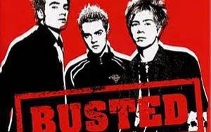 [图]Busted-Live From MEN Arena 2004