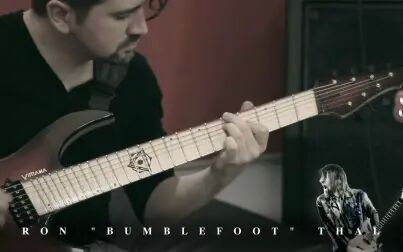 [图]LECHUGA - Waiting for a Miracle ft. Ron "Bumblefoot" Thal