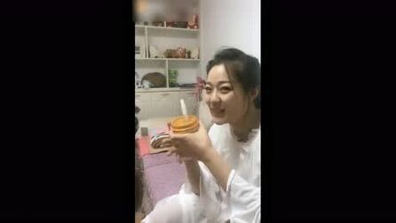 [图]搞笑视频:腹黑老公,让老婆防不胜防