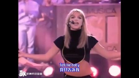 [图]Britney Spears-Baby One More Time (1999) 【中英字幕】